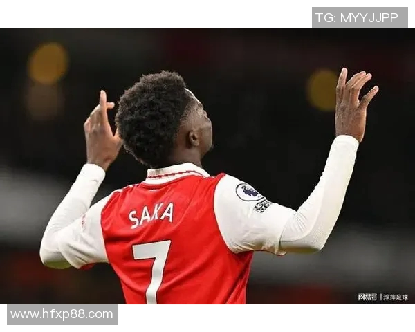 退役后遭球迷嘘声的足球明星是谁引发热议